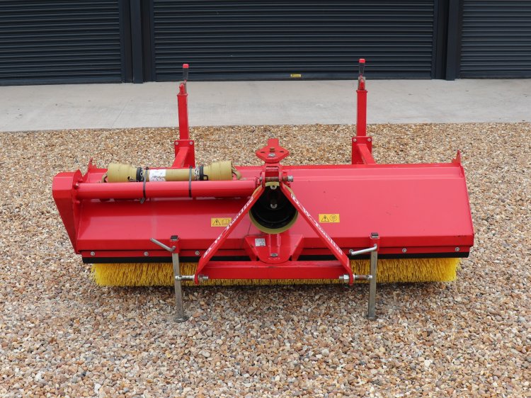 Used DW Tomlin Power Brush for sale